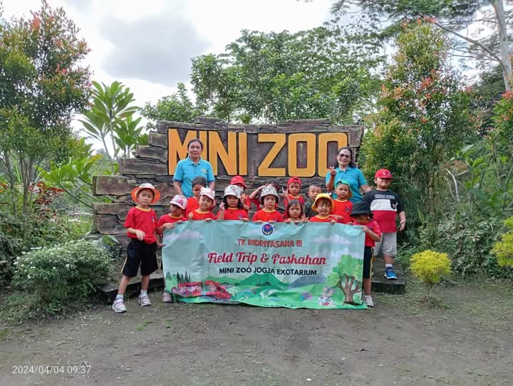 FIELD TRIP DI MINI ZOO (TK INDIRYASANA III)